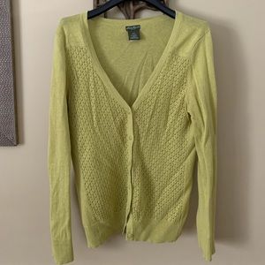 Eddie Bauer Green Sweater With Patterned Front